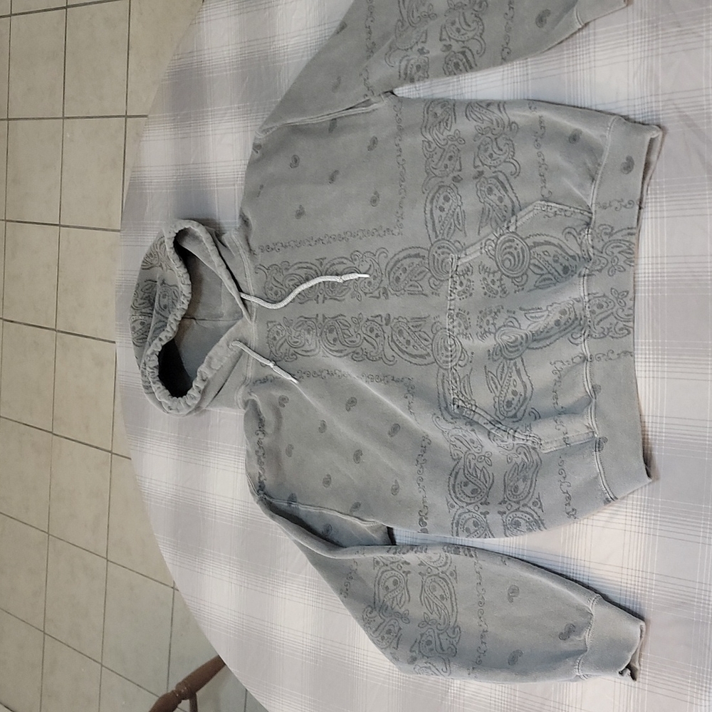 Pacsun hoodie size small